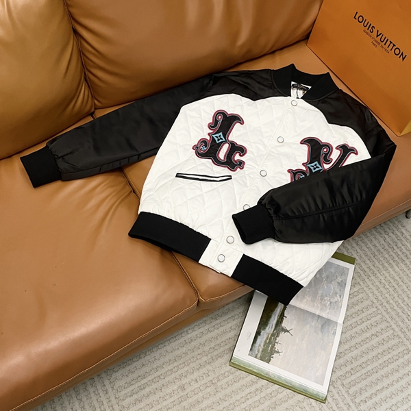 ブランドジャケット角部分ディテール